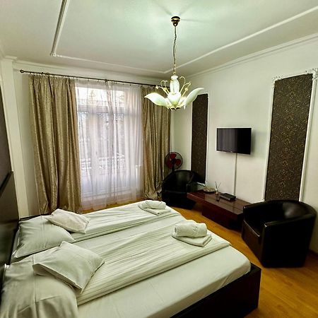 Apartamento Garsoniera ultracentral Bacău Exterior foto